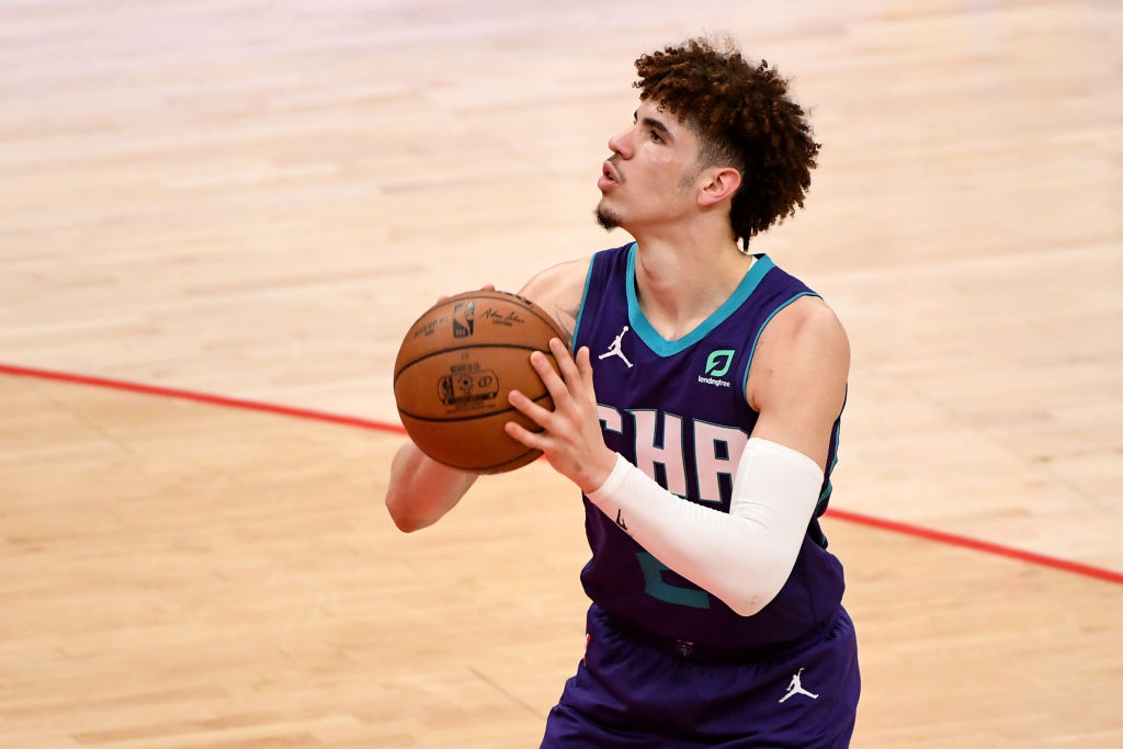 Charlotte Hornets v Washington Wizards