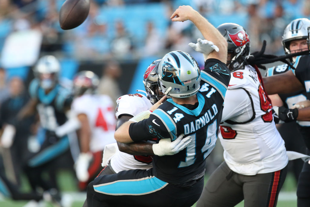 NFL: DEC 26 Buccaneers at Panthers