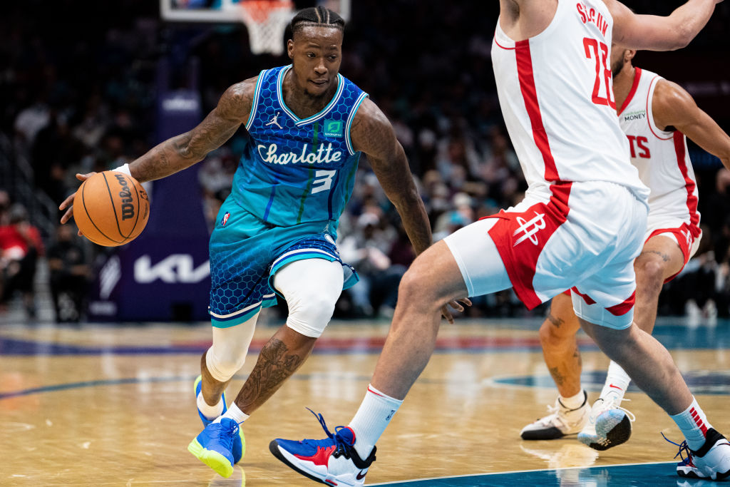 Houston Rockets v Charlotte Hornets