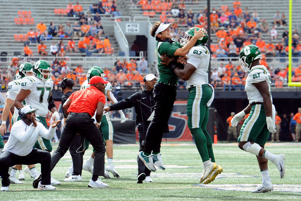 COLLEGE FOOTBALL: OCT 02 Charlotte at Illinois