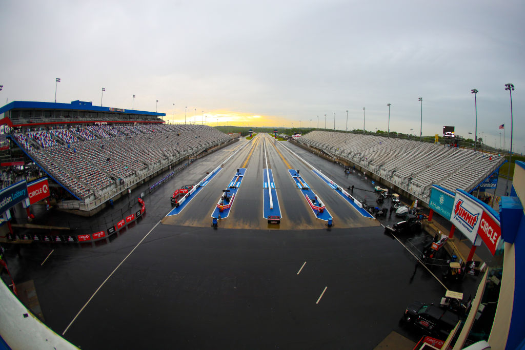 AUTO: APR 30 NHRA Four-Wide Nationals