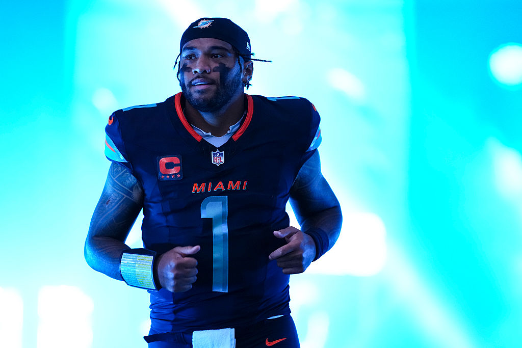 New York Jets v Miami Dolphins